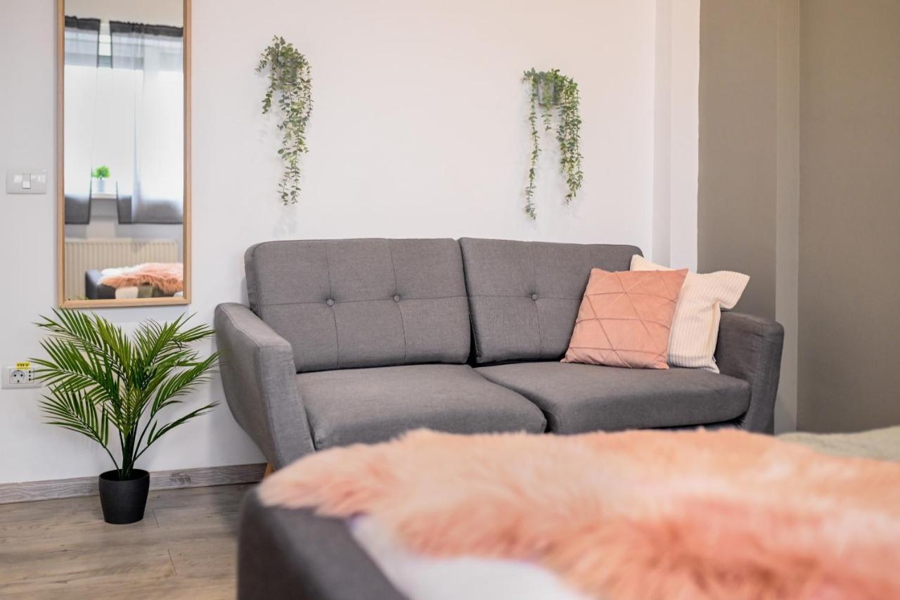 Splendid 2Br Apartment With Breathtaking Views Of Casa Poporului Bukarest Eksteriør billede