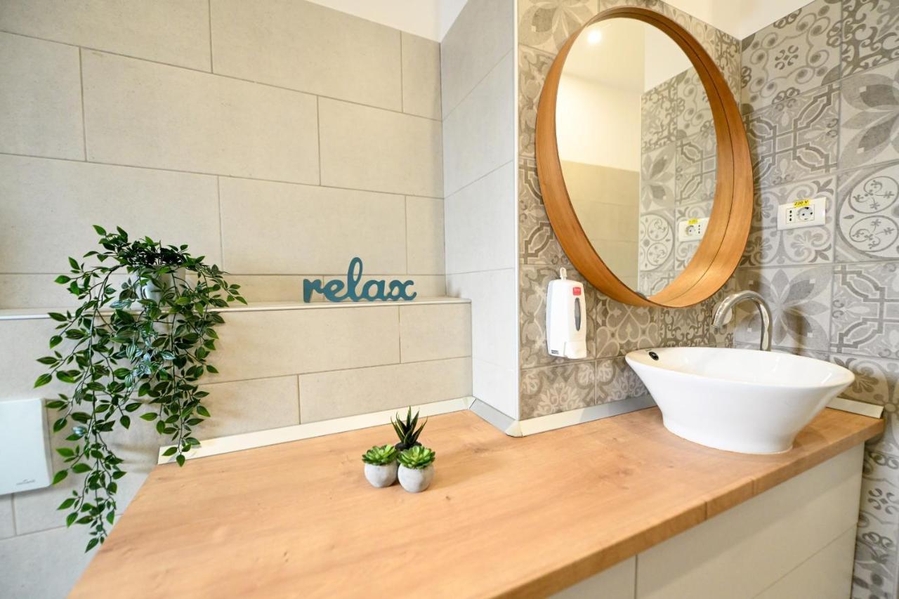 Splendid 2Br Apartment With Breathtaking Views Of Casa Poporului Bukarest Eksteriør billede