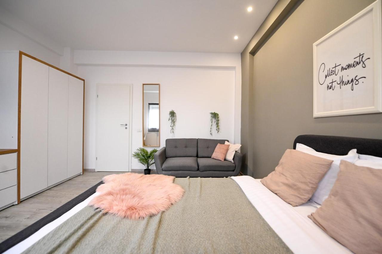 Splendid 2Br Apartment With Breathtaking Views Of Casa Poporului Bukarest Eksteriør billede