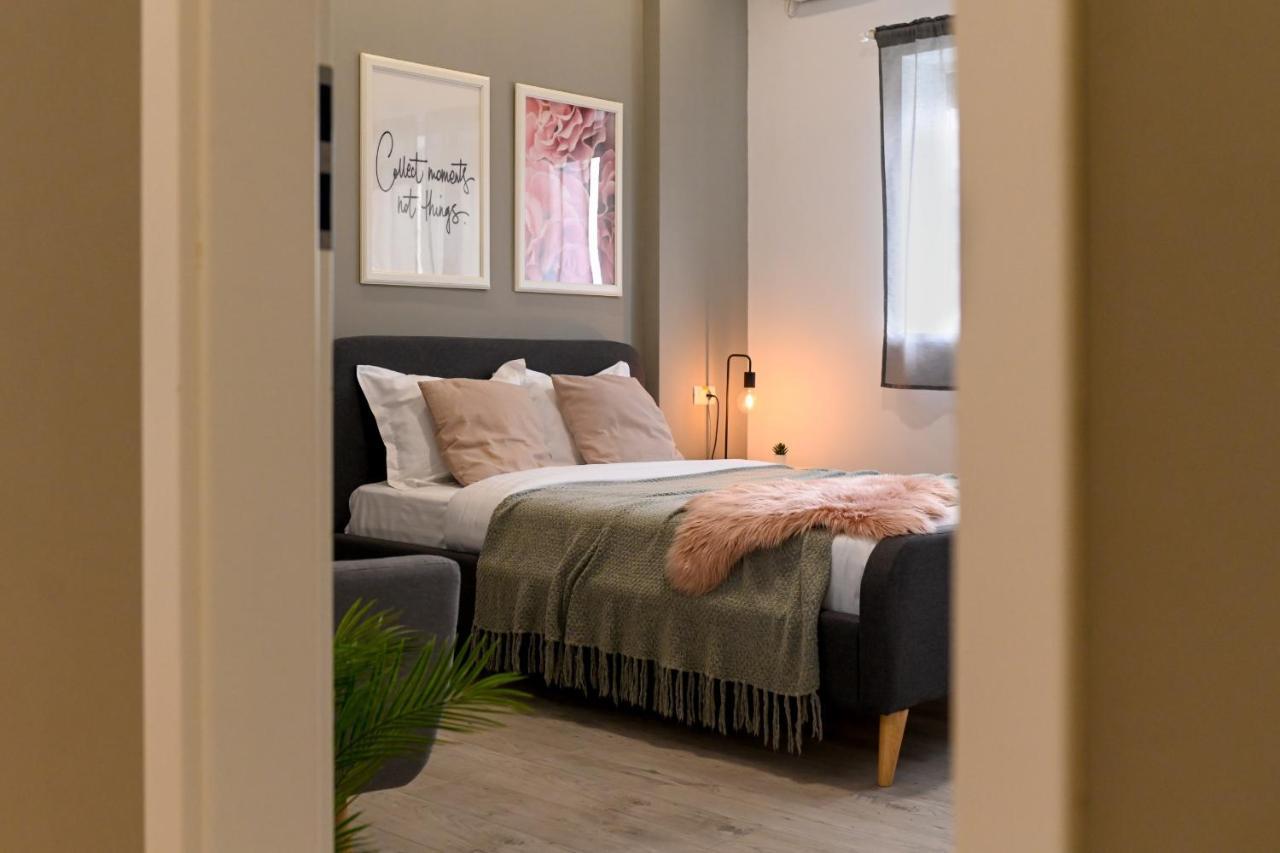 Splendid 2Br Apartment With Breathtaking Views Of Casa Poporului Bukarest Eksteriør billede